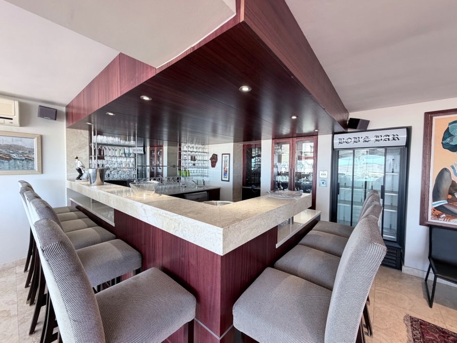 7 Bedroom Property for Sale in Bloubergstrand Western Cape